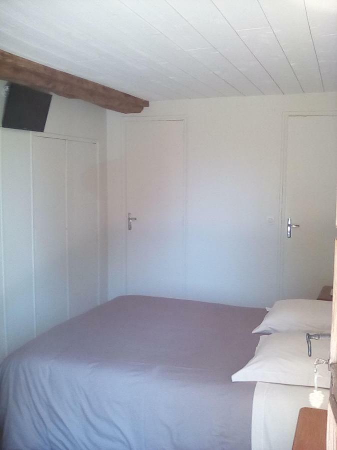 La Ferme Des Vignes Bed & Breakfast Hotot-en-Auge Екстериор снимка