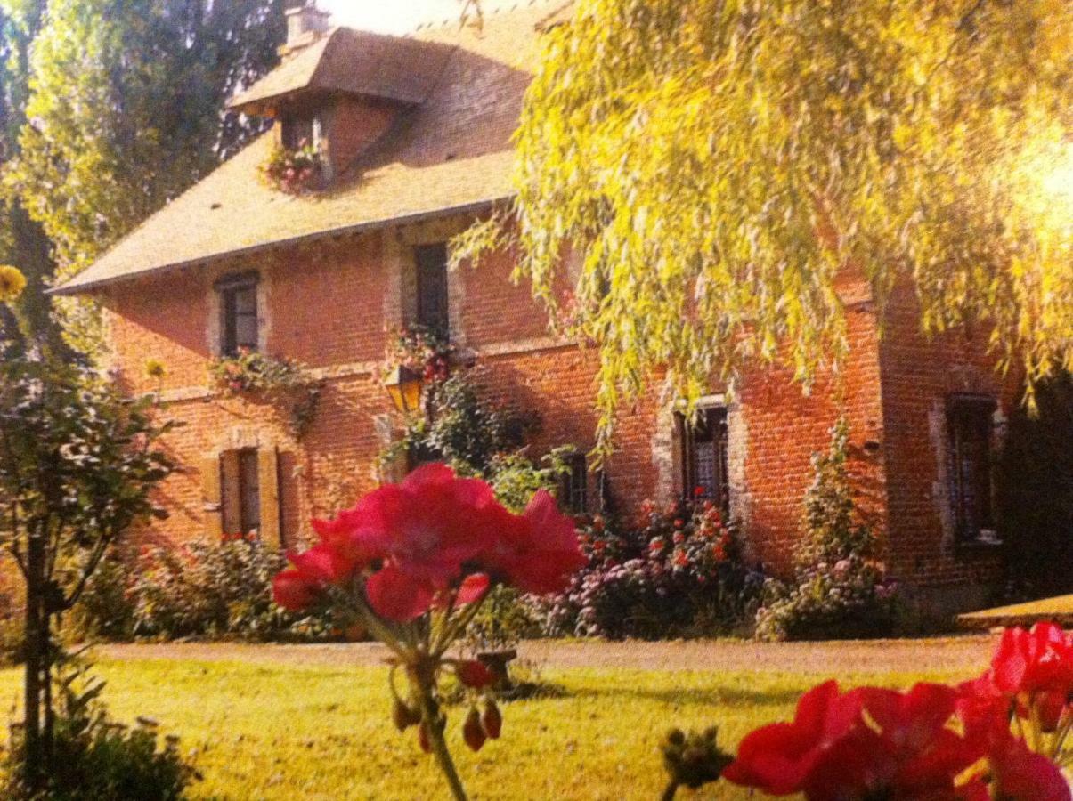 La Ferme Des Vignes Bed & Breakfast Hotot-en-Auge Екстериор снимка
