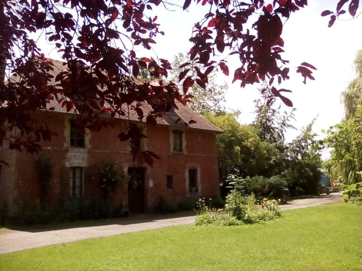 La Ferme Des Vignes Bed & Breakfast Hotot-en-Auge Екстериор снимка